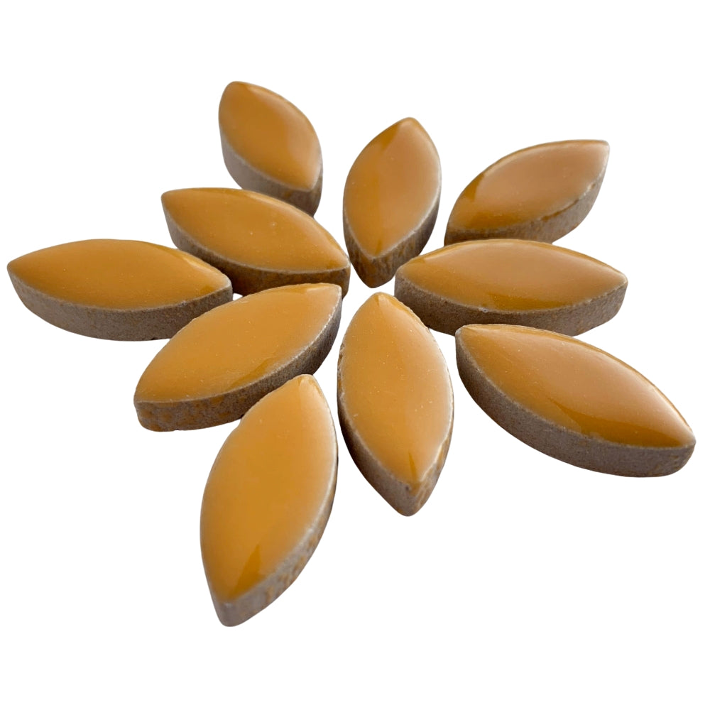 Płatki kwiatowe 25mm Curry