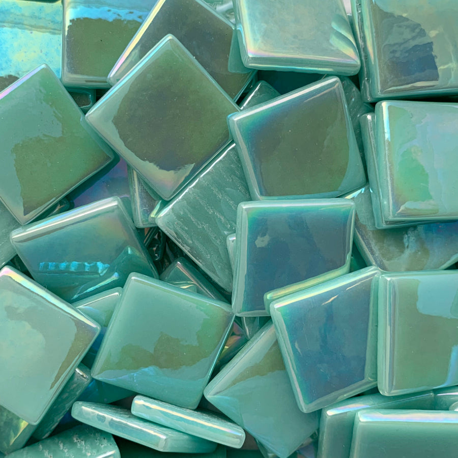 Fantasy Glas Perle 25mm  Hell Cyan