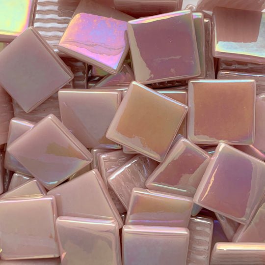 Pâte de Verre perłowa 25 mm Płatki różowego kwiatu