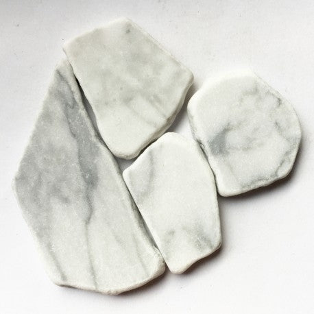 Marmur Wielokątny Bianco Carrara